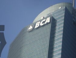 BCA Donasikan Alat Medis Tangani Pasien Covid-19