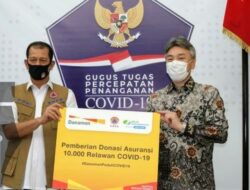 Danamon dan BPJamsostek Donasikan Asuransi Kesehatan untuk 10.000 Medis