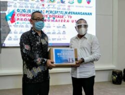 J Trust Bank Donasikan APD ke Pemprov Sumut