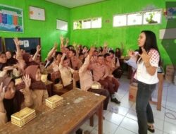 Jamkrindo Ajak Warga Geopark Ciletuh Hidup Hijau