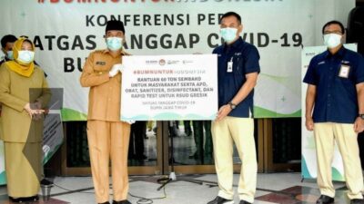 Petrokimia Gresik Salurkan 28 Ribu Paket Sembako & Alat Medis