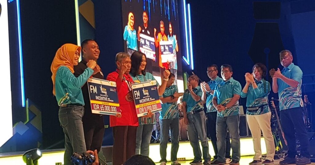 PLN Beri Insentif Juara Electric Jakarta Marathon 2019